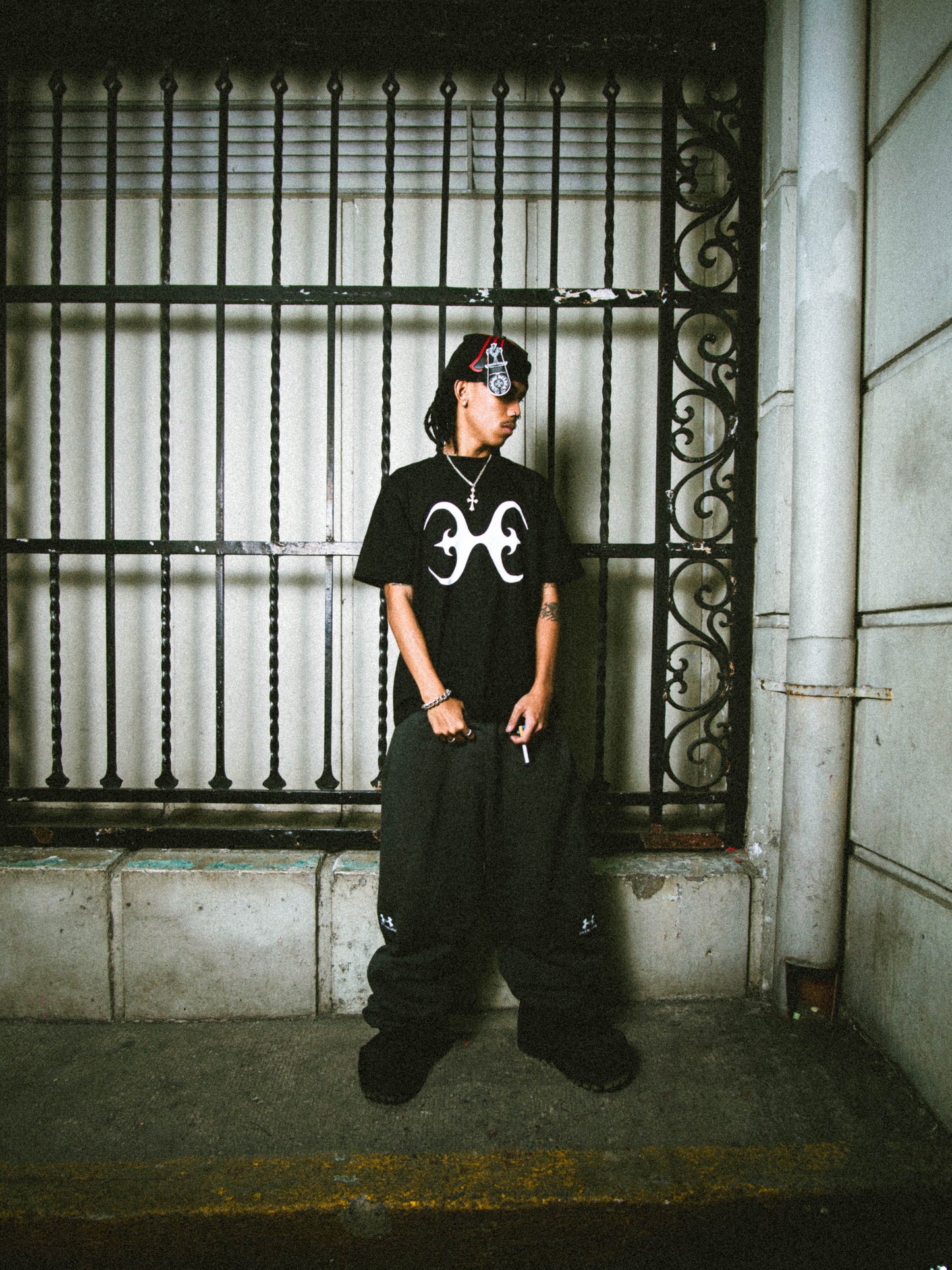 HUMANE OG LOGO TEE
