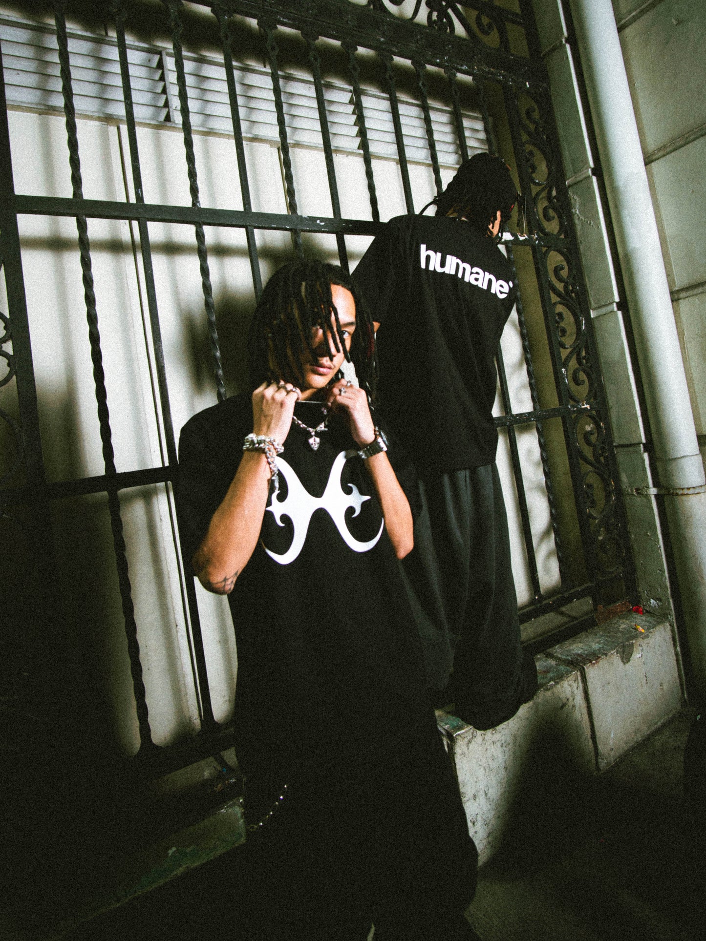 HUMANE OG LOGO TEE