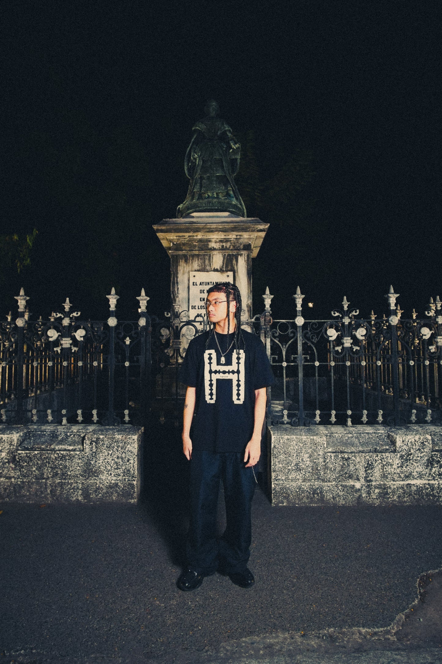HUMANE SHARP TEE